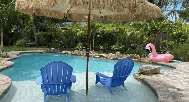 Crystal Beach, Florida VRBO beach house rental with a pool