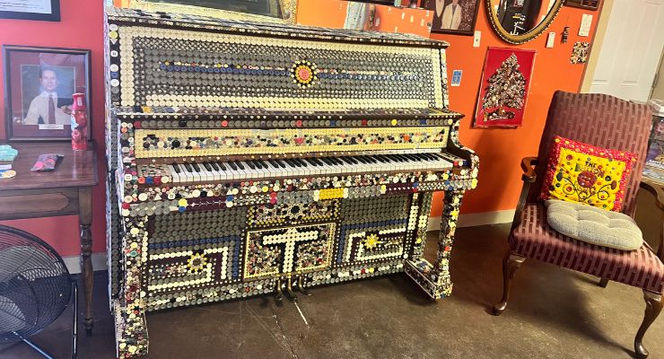 button piano