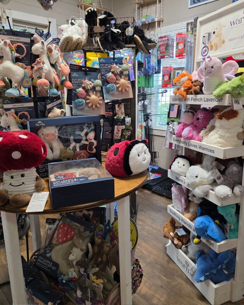 Wingard's Market gift shop items stuffed animals