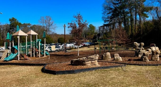 Playground at Earlewood Park