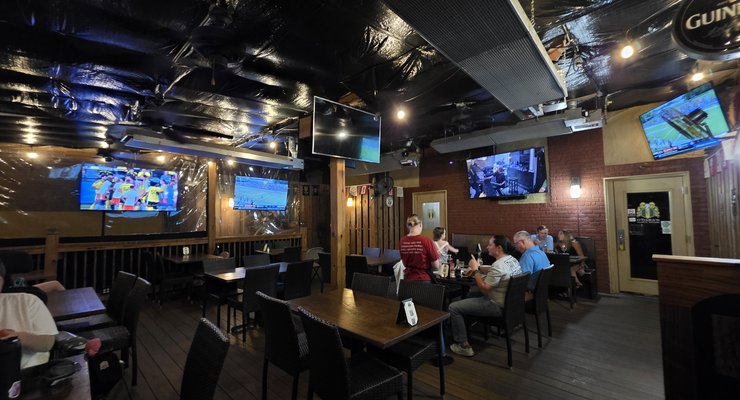 Covered outdoor patio at O'Hara's Public House in Lexington SC